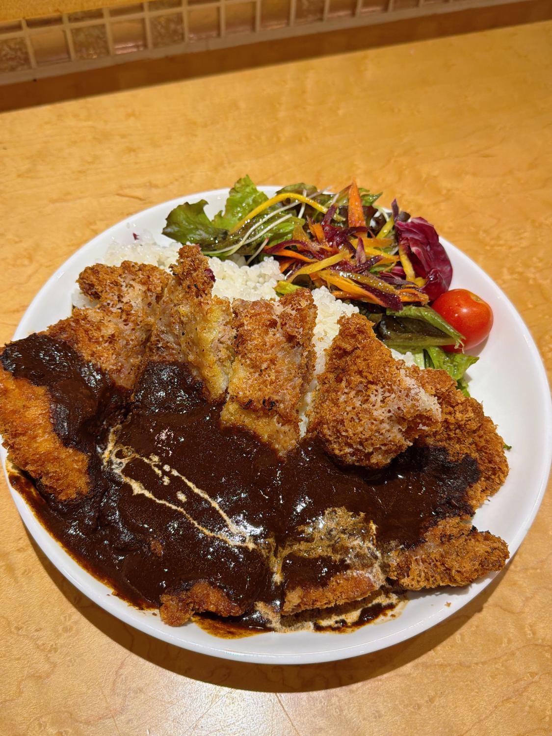 手仕込みジャンボポークカツカレー